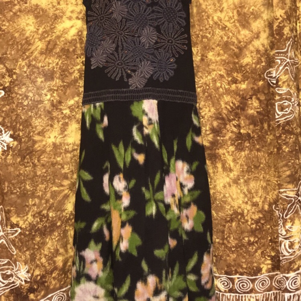 Top Floral Bottom Dress